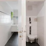Moderne Mit Bergblick * 巴德哥依斯恩