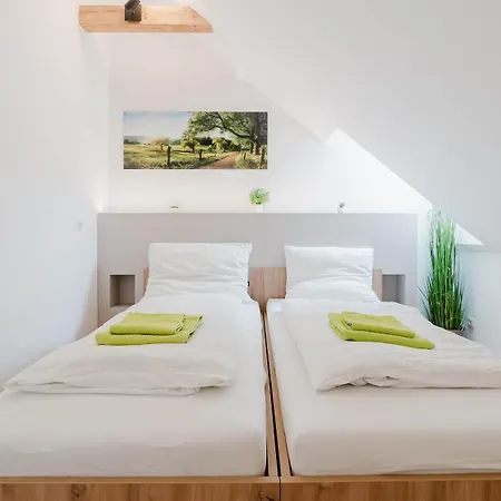 아파트 Moderne Mit Bergblick