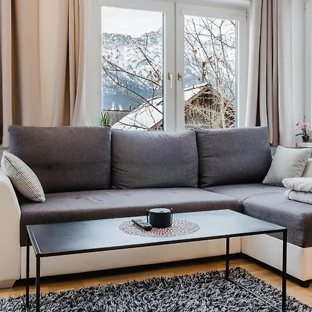 Апартаменты Moderne Mit Bergblick Бад Гоисерн
