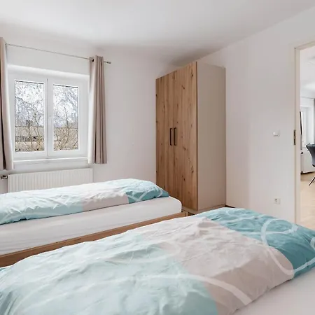 Moderne Mit Bergblick Apartment