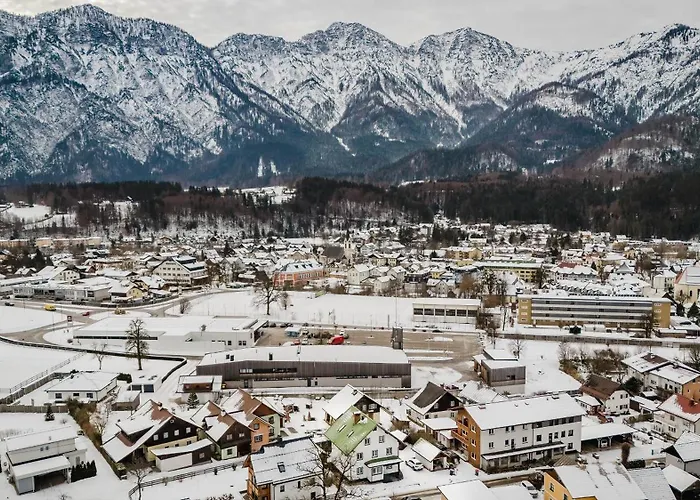 Moderne Mit Bergblick Daire Bad Goisern